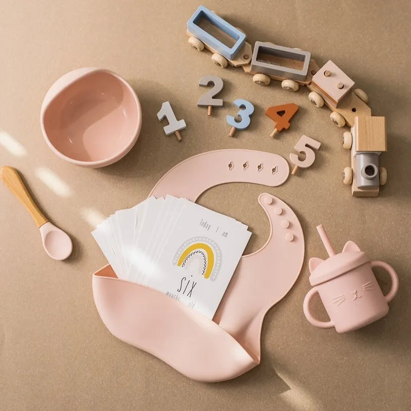 Coffret cadeau de naissance et shower de bébé Train en bois